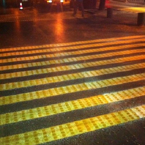 Latest company news about 굽은 선 / 프로필 선 표시 (음악 표시)