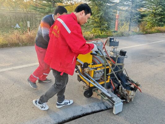 Thermoplatic Seal Machine For Repairing Road Pothole