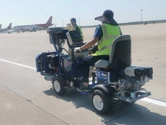 98 2 두 부품 분사 도로 표기 기계